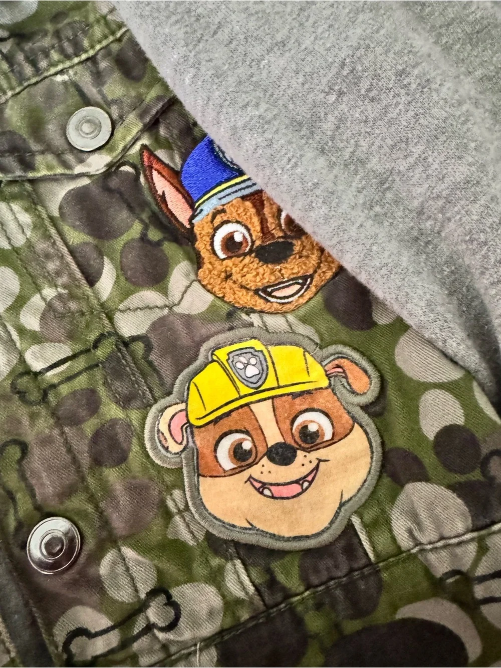 Nickelodeon PAWPATROL Camo Jacket with Gray Hood and Sleeves